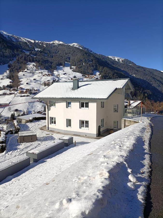 Wittwerhus Apartamento Gaschurn Exterior foto